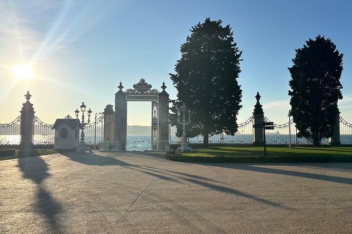 Step into Royalty : Private Dolmabahçe Palace & Ottoman Culinary