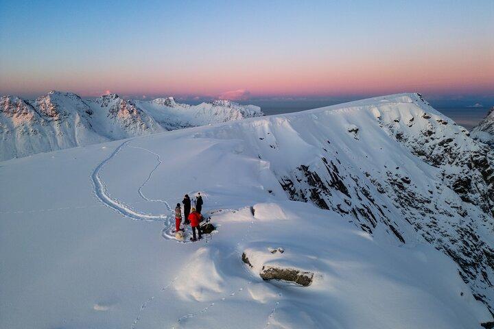 Islas Lofoten: Tour guiado con raquetas de nieve - Versión cuesta arriba
