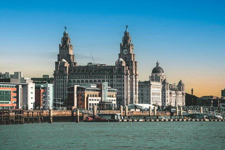 Transfer para ou de Aeroporto de Londres Heathrow para Liverpool