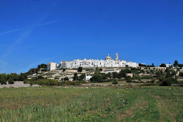 E-bike tour tra Locorotondo Cisternino e Martina Franca