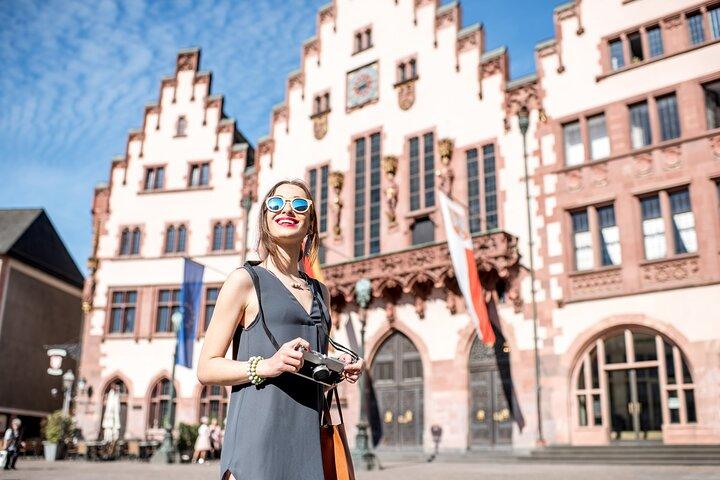 Prague à Francfort - Transfert privé avec 2 heures de visite