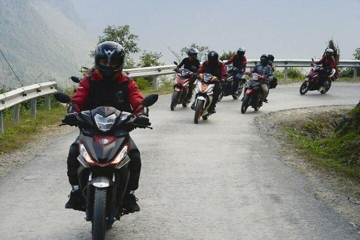 3 dagen privé Deluxe Ha Giang Loop Motorbike - Stay Resort 4 *