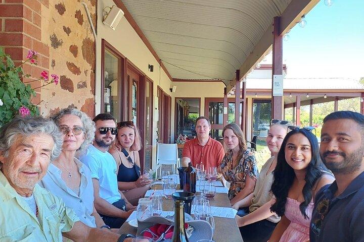 Esperienza Hahndorf & Barossa: Pranzo gourmet, Vino, Birra & dolcetti