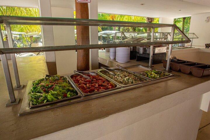 Isla Mujeres Catamaran de playa del carmen Open Bar Beach Club
