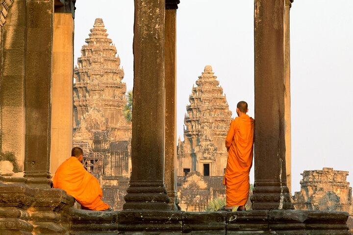 Full-Day Angkor Wat Sunrise Private Tour fra Siem Reap