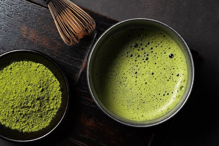 Matcha Making Class in Osaka with Authentic Japanese Sweets Set