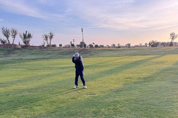 Golf excursion Private 1 hour transport included