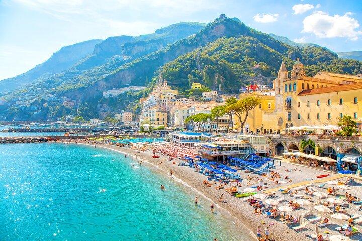 Vanuit Salerno: Amalfi Coast Privétour in een Mercedes Van