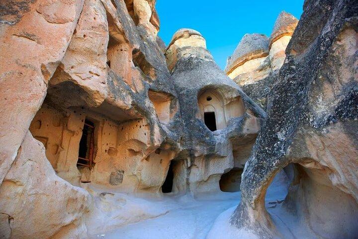 2 Days Cappadocia Tour from Istanbul and Hot Air Balloon Flight