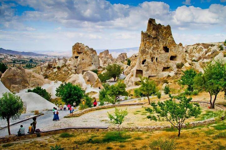 2 Days Cappadocia Tour from Istanbul and Hot Air Balloon Flight