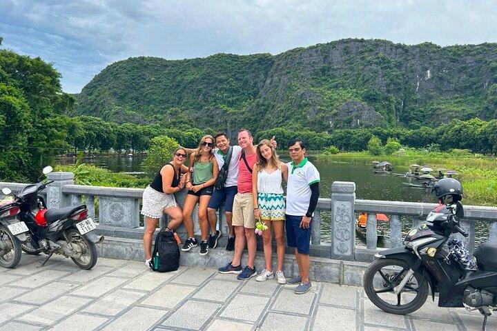 Den bästa motorcykel dagstur utforska Ninh Binh dolda pärlor