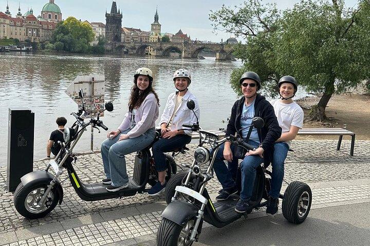 Live-guidad tur - Trike-Harley Adventure of Prague