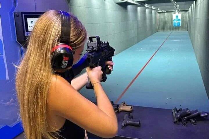 Tirana : Poligono di tiro con pistola