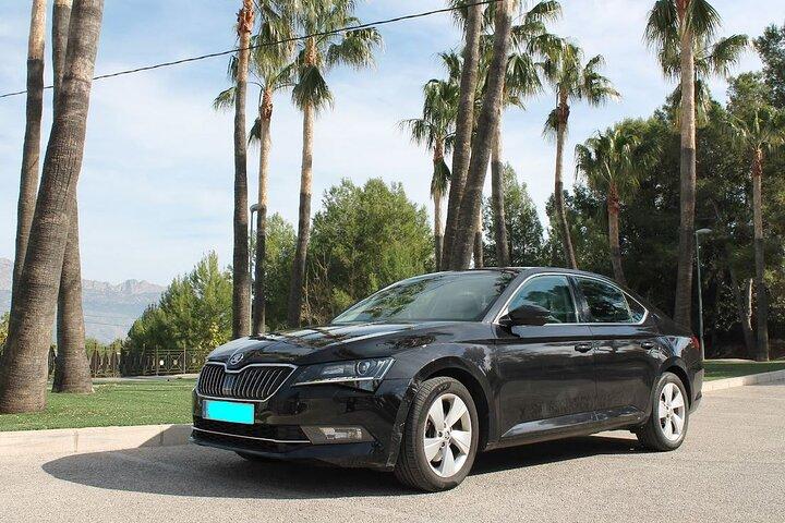 Transfer Alicante flygplats - San Juan Beach i privat bil