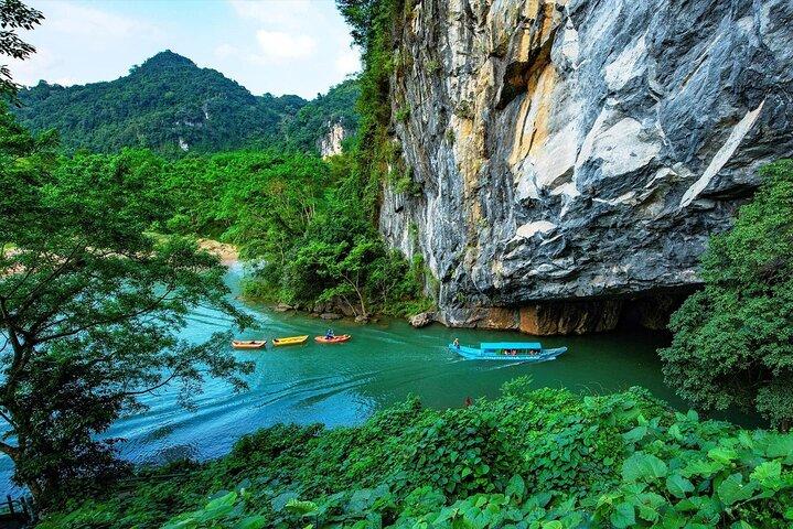 Hue Paradise Cave grupptur