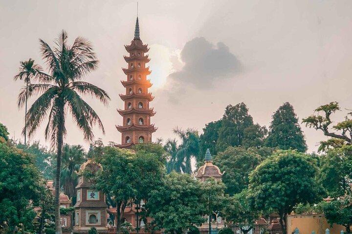 Hanoi: Iconic Landmarks Self-Guided Audio Tour