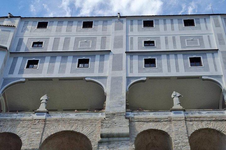 チェスキークルムロフ-ユネスコの町へのプライベート日帰り旅行、チケット付き