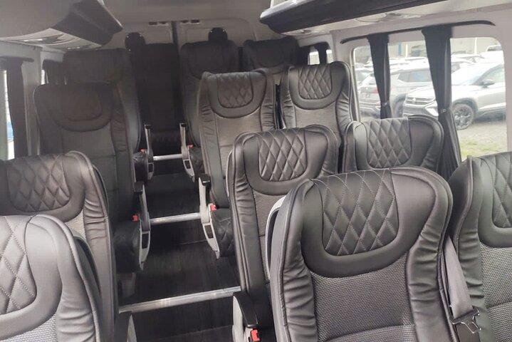 Gruppen-Privatverkehr in Valle de Guadalupe bis zu 20 Passagiere