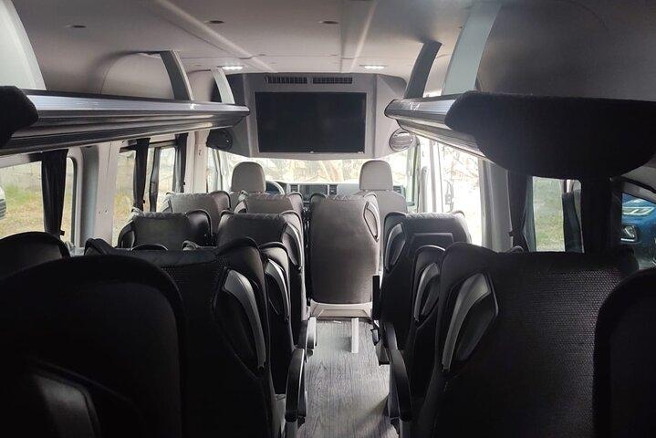Gruppen-Privatverkehr in Valle de Guadalupe bis zu 20 Passagiere