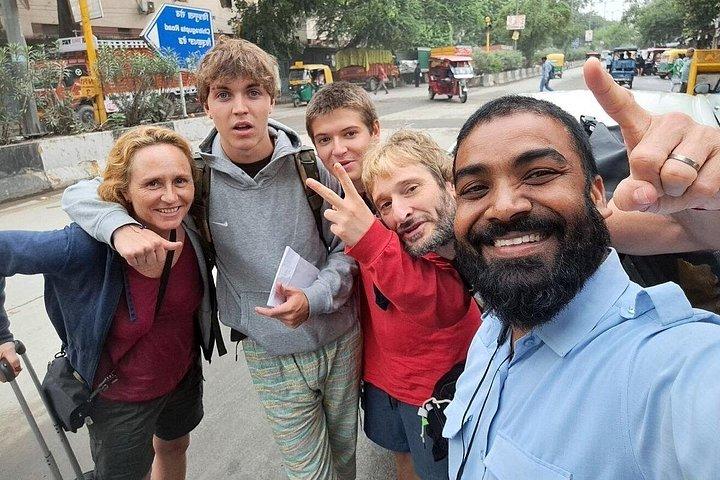 Ganztägige Jaipur Sightseeing Tour mit Auto und Guide