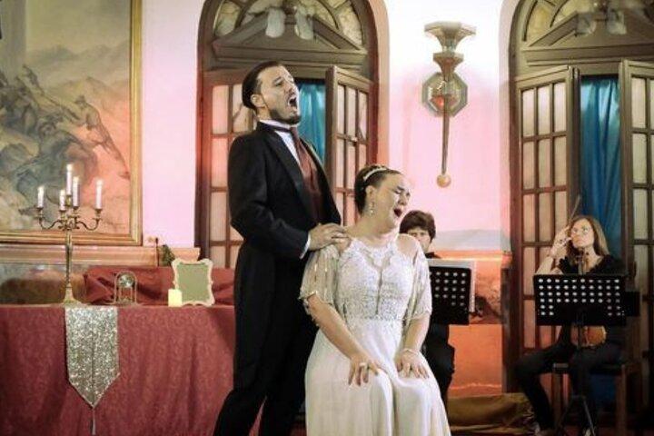 Operaconcert in Verona Paleis met Prosecco