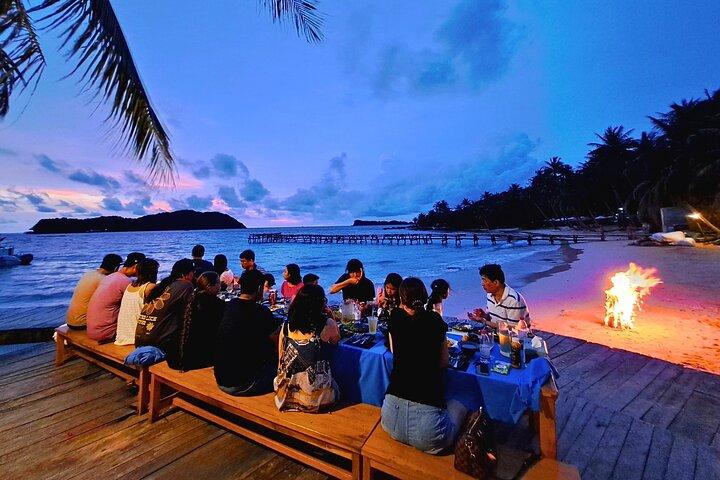 フーコック諸島シュノーケリングとサンセットBBQディナーツアー