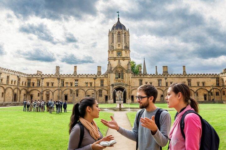 ロンドン発オックスフォードプライベート日帰り旅行：ランチ＆カレッジオプション