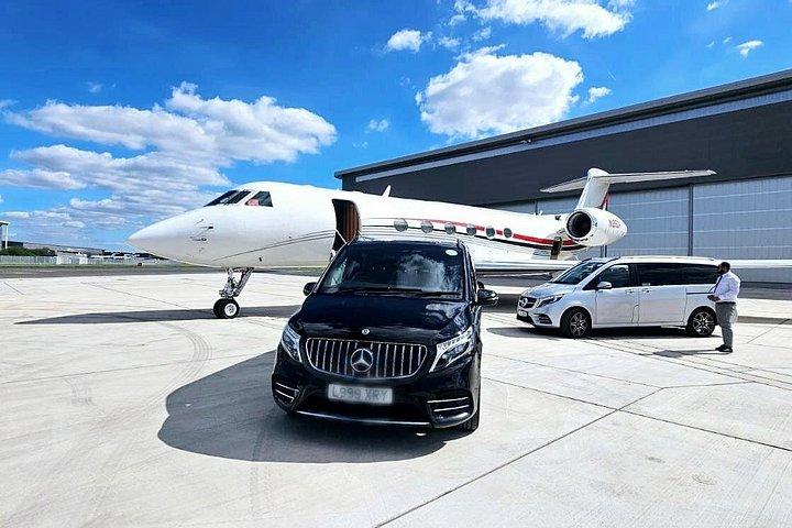 運転手付きリムジンサービスヒースロー空港発着ロンドンホテル