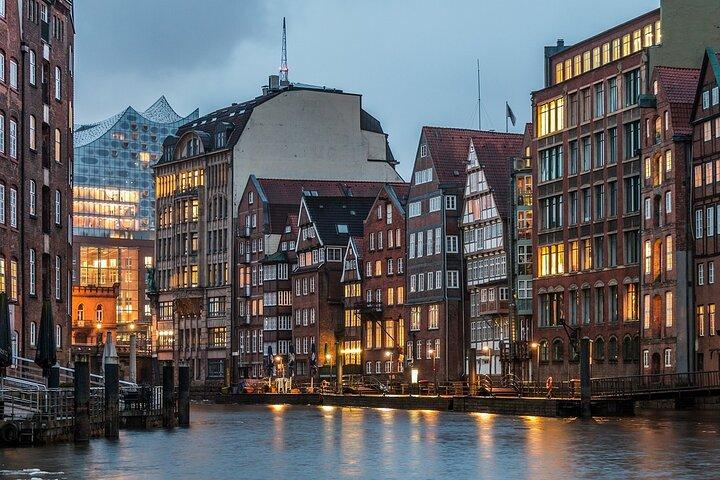 Best of Hamburg : City Sightseeing Hop-On Hop-Off Line G