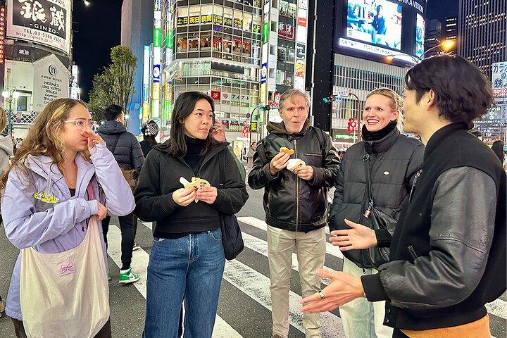 東京 : 渋谷ハイライトウォーキングツアー＆シークレットビュースポット