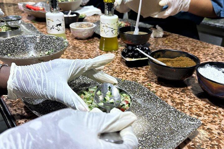 Marokkanischer Kochkurs im Restaurant Chouf l'Or mit Abholung