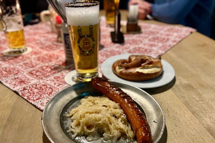 ミュンヘン旧市街料理ツアー（10＋バイエルン名物＆ビール付き）