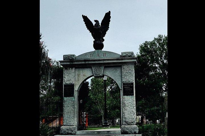 The History Buff: Savannah Walking Tour