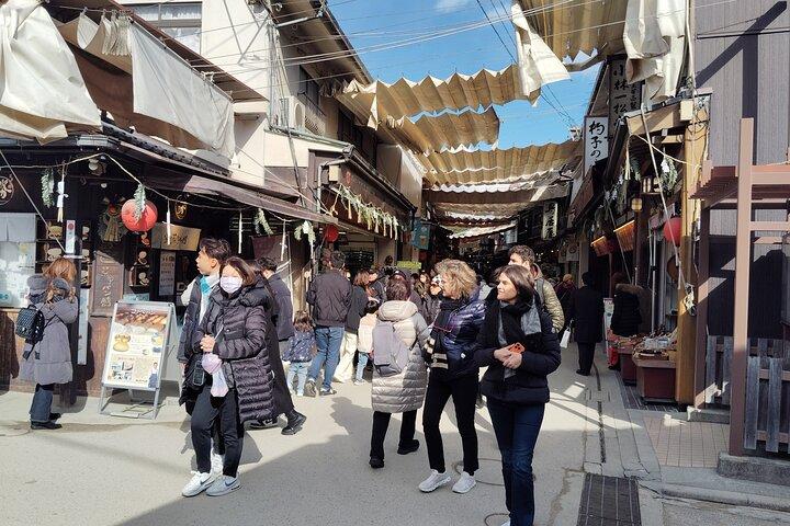 Hiroshima Highlights Guided Tour in 5.5 hours