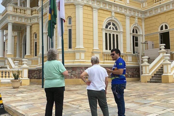 Privat byrundtur i Manaus' historiske centrum.