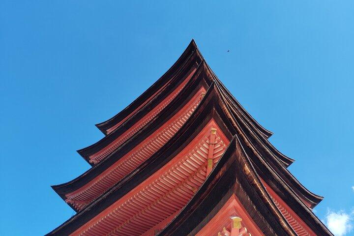 Hiroshima Highlights Guided Tour in 5.5 hours