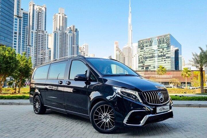 Privé 1-weg transfer van of naar Dubai Airport
