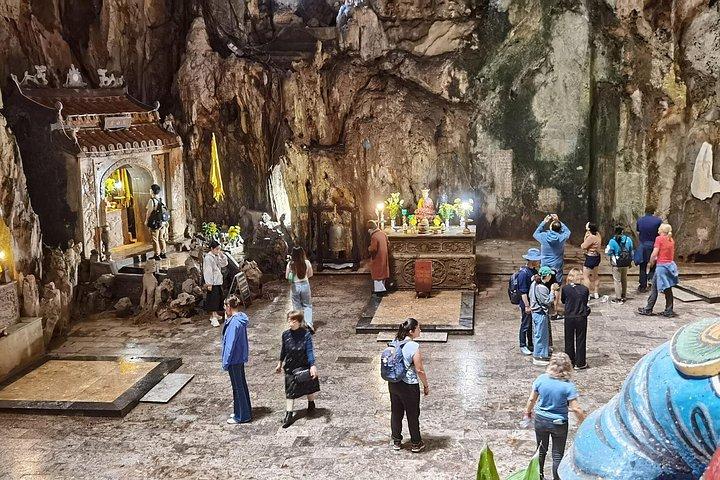ダナン発ダナン市とホイアン古城プライベートツアー