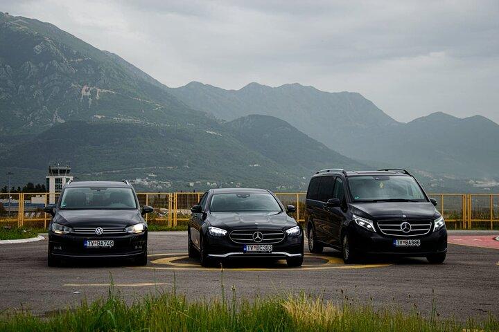 Trasferimento privato dall'aeroporto di Tivat a Budva o Becici