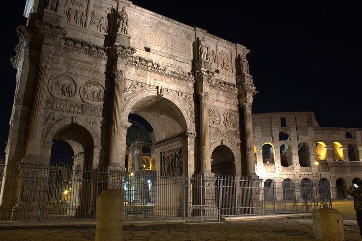 Nuit au Colisée Visite guidée de la Rome antique