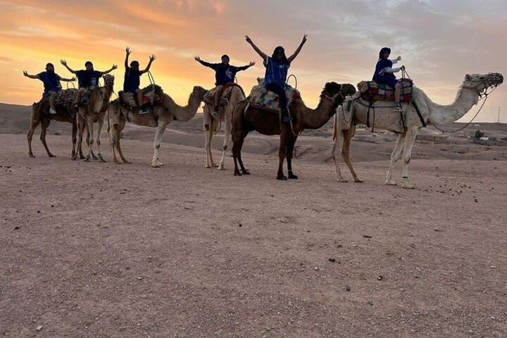 Deserto di Agafay: cammello e quad con cena Chouf L’Or