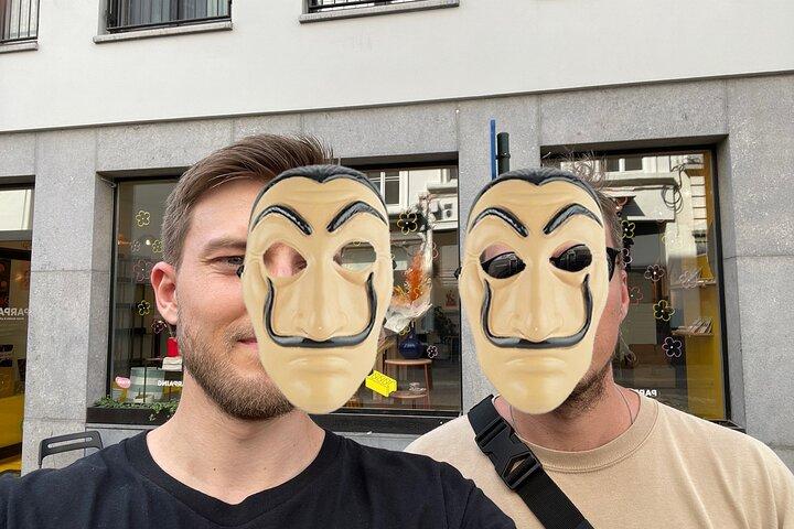 ブリュッセルのチーム強盗をテーマにした屋外脱出ゲーム