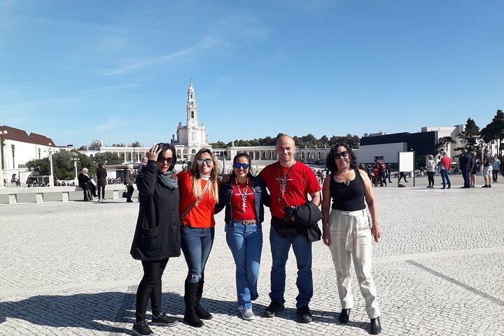 プライベートツアーFatima Batalha Nazare Óbidos From Lisbon