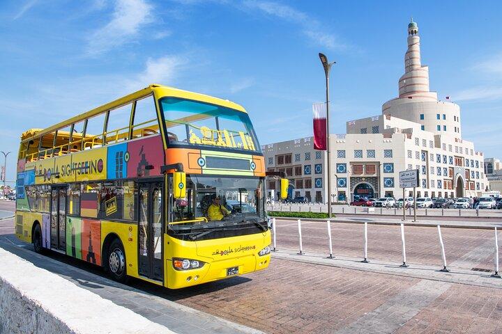 Passeio turístico hop on hop off em Doha
