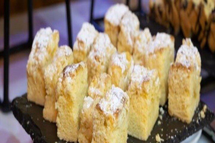 Luxus Dhow Dinner Cruise in Dubai Marina mit Live-Unterhaltung