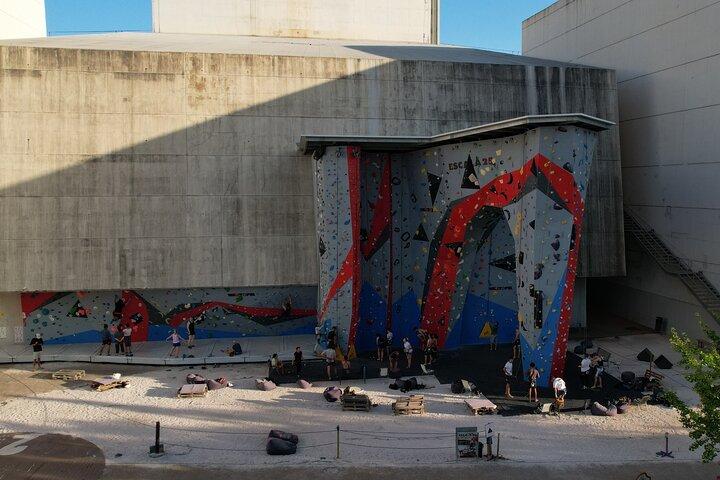 Lisbon Climbing Shared Bridge Experience