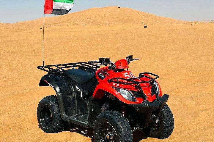 Vormittag : Wüstensafari mit Quad