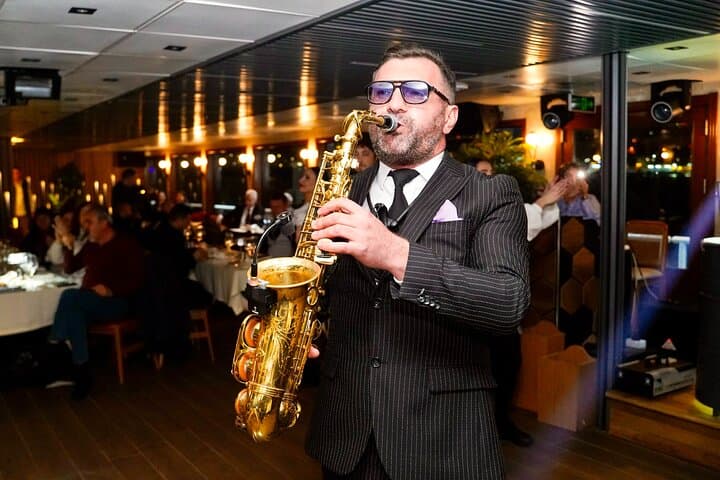 Butalux - Bosphorus Luxury Dinner Cruise