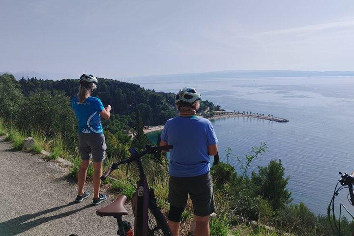 Split City Electric Bike Tour