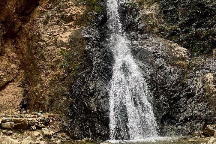 マラケシュ: アトラス山脈、オウリカ渓谷、ランチ＆ガイド付き